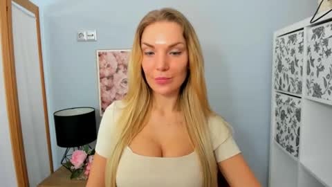 AulloraSensual online show from 02/15/25, 09:27