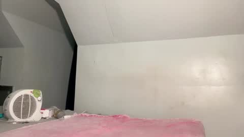 Snapshot of aunyxxx chatting on 01/20/25, 02:43 aunyxxx online show from 01/20/25, 02:43