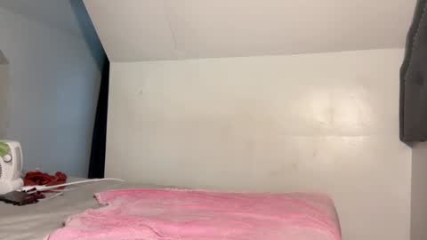 Snapshot of aunyxxx chatting on 02/03/25, 09:18 aunyxxx online show from 02/03/25, 09:18