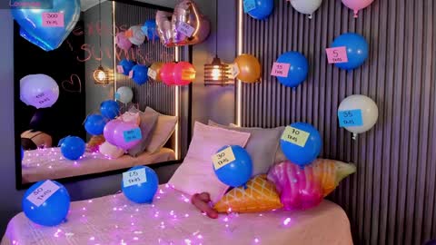 Snapshot of aurabakers chatting on 02/07/25, 01:22 Aura online show from 02/07/25, 01:22