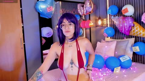 Snapshot of aurabakers chatting on 02/08/25, 12:39 Aura online show from 02/08/25, 12:39