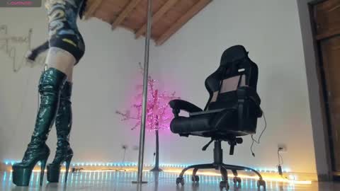 Snapshot of aurabonett chatting on 03/12/25, 07:24 aura online show from 03/12/25, 07:24