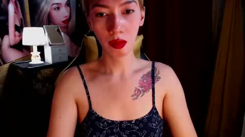 Miss awra online show from 12/15/24, 05:34