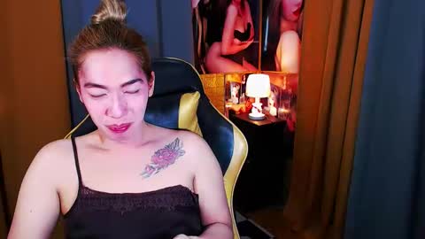 Miss awra online show from 04/12/26, 05:51