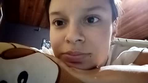 Snapshot of auran_v888 chatting on 06/13/26, 03:37 auran_v888 online show from 06/13/26, 03:37