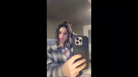 aureliatasty online show from 03/09/26, 02:15