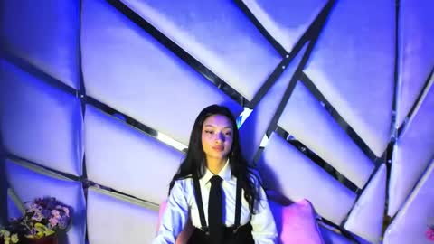 aurora online show from 10/30/25, 03:46