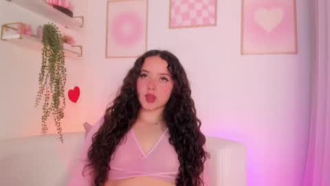 Aurora online show from 10/07/25, 11:02