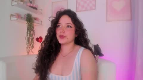 Aurora online show from 11/03/25, 11:04