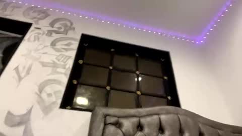 Snapshot of aurora_bellmont chatting on 11/08/25, 04:56 Aurora online show from 11/08/25, 04:56