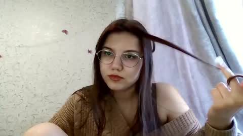 Snapshot of aurora_breeze chatting on 05/02/26, 01:27 Kiara Xanthe online show from 05/02/26, 01:27