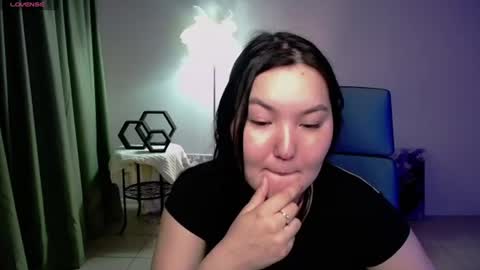 Camila online show from 06/19/26, 12:09