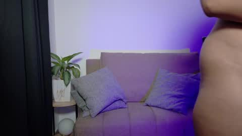 aurora_collins08 online show from 05/07/26, 04:12