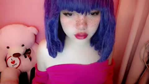 Snapshot of aurora_more chatting on 04/20/26, 11:06 cute online show from 04/20/26, 11:06