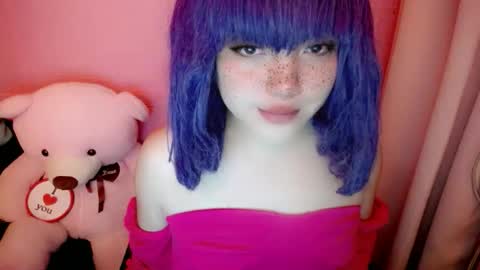 Snapshot of aurora_more chatting on 05/01/26, 11:37 cute online show from 05/01/26, 11:37