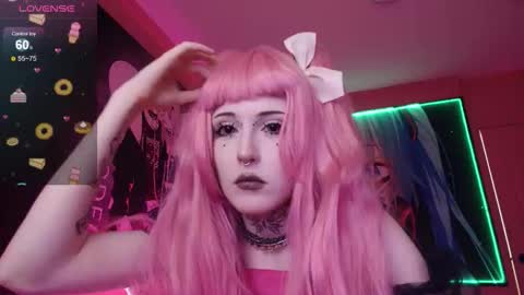 Serena online show from 10/17/25, 08:17