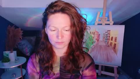 auroraborealis__ online show from 10/17/25, 07:22