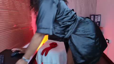 Ariana online show from 04/16/26, 09:50