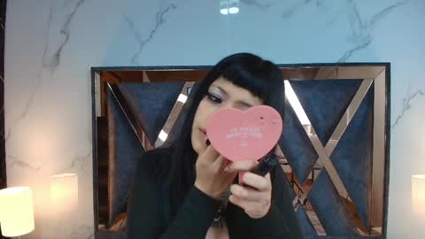 Aurora Diaz online show from 05/13/26, 11:51