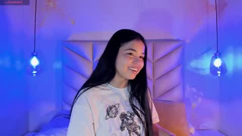 Snapshot of aurorafiore chatting on 02/20/25, 11:32 Aurora online show from 02/20/25, 11:32