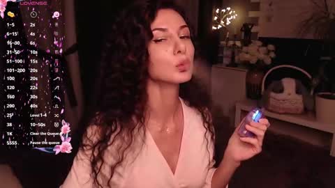 Snapshot of auroragreys chatting on 03/08/25, 03:45 Aurora online show from 03/08/25, 03:45