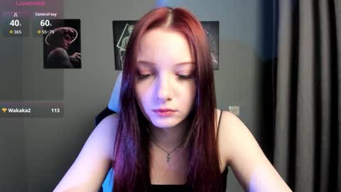 aurorakanie online show from 03/18/26, 04:54