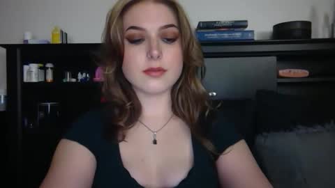 Snapshot of auroralightz1 chatting on 03/02/26, 08:15 auroralightz1 online show from 03/02/26, 08:15