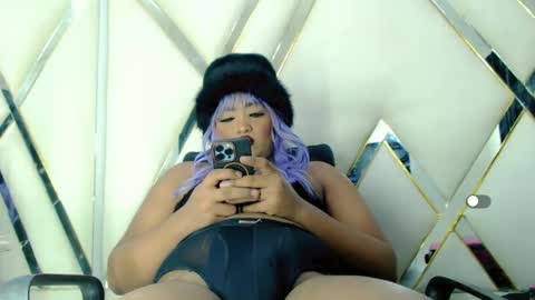 Snapshot of aurorarossx chatting on 10/08/25, 06:27 Aurora online show from 10/08/25, 06:27