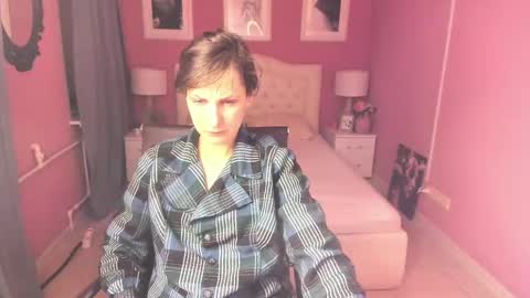 Aurora online show from 03/08/25, 10:13