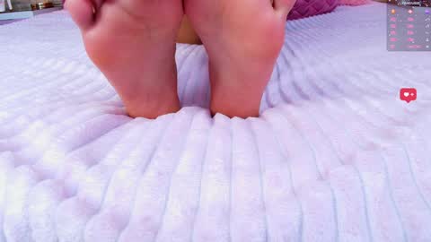 Aurora online show from 02/08/25, 01:01