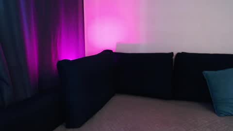 Aurora online show from 04/10/26, 07:57