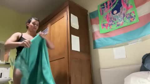 aurore_wave online show from 03/22/26, 08:34