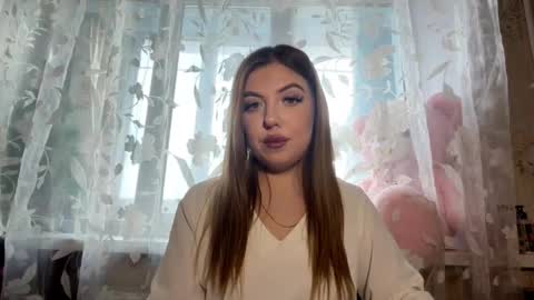 Snapshot of aurorekhuu chatting on 02/09/26, 12:09 Elizabeth online show from 02/09/26, 12:09