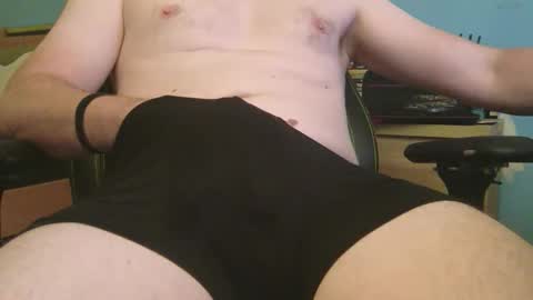 auslad9443 online show from 04/04/26, 11:40