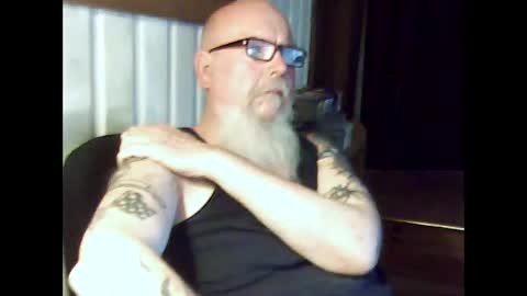 aussie4inch online show from 05/12/26, 06:54