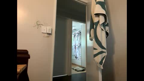 Milf4u online show from 12/16/25, 03:33