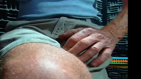 Snapshot of aussieraz chatting on 02/17/25, 05:36 aussieraz online show from 02/17/25, 05:36