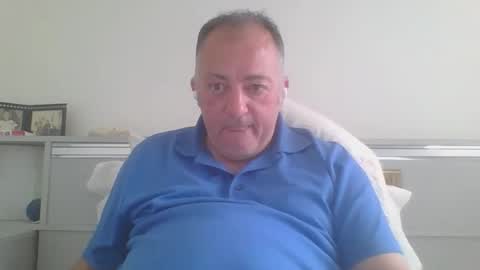 Snapshot of aussiesydguy chatting on 10/06/25, 04:21 chatbateaussie online show from 10/06/25, 04:21