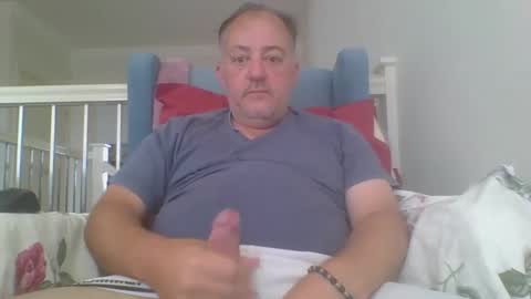 chatbateaussie online show from 04/17/26, 02:14