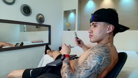 AUSTIN  online show from 02/01/25, 08:29