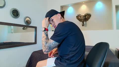 AUSTIN  online show from 02/02/25, 08:46