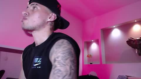 AUSTIN  online show from 02/05/25, 05:09