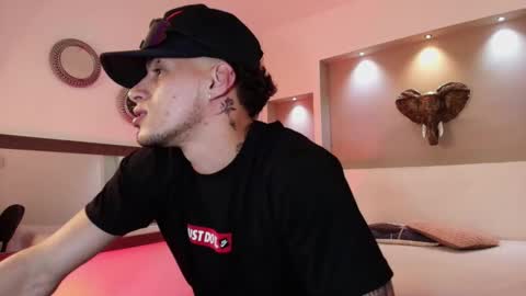 AUSTIN  online show from 02/08/25, 05:08