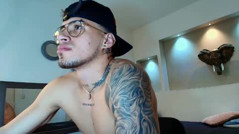 AUSTIN  online show from 02/12/25, 07:44