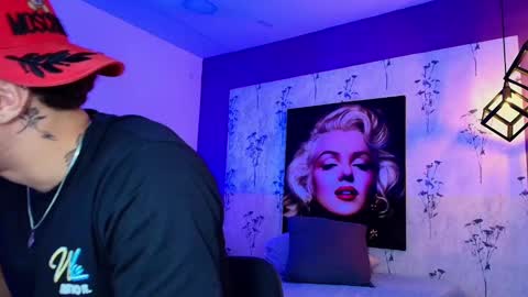 AUSTIN  online show from 03/01/25, 02:04