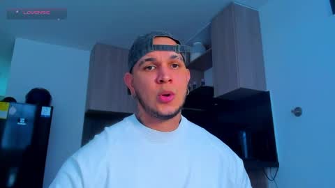 A online show from 05/13/26, 09:44