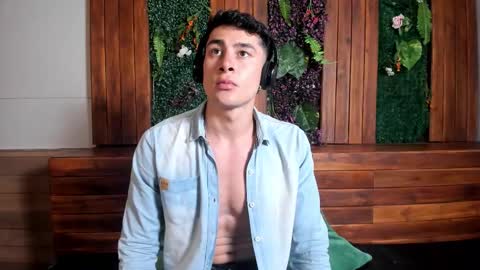 Austin  online show from 02/07/26, 06:33