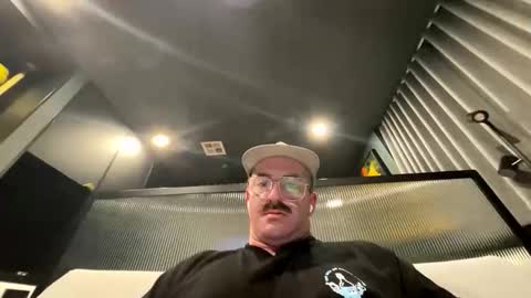 austintoner85 online show from 10/12/25, 09:30