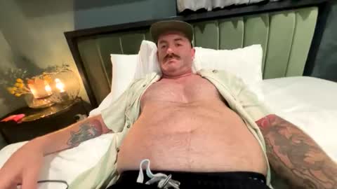 austintoner85 online show from 10/14/25, 08:48