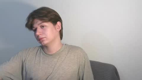 Snapshot of ausxuw chatting on 09/09/25, 07:35 ausxuw online show from 09/09/25, 07:35